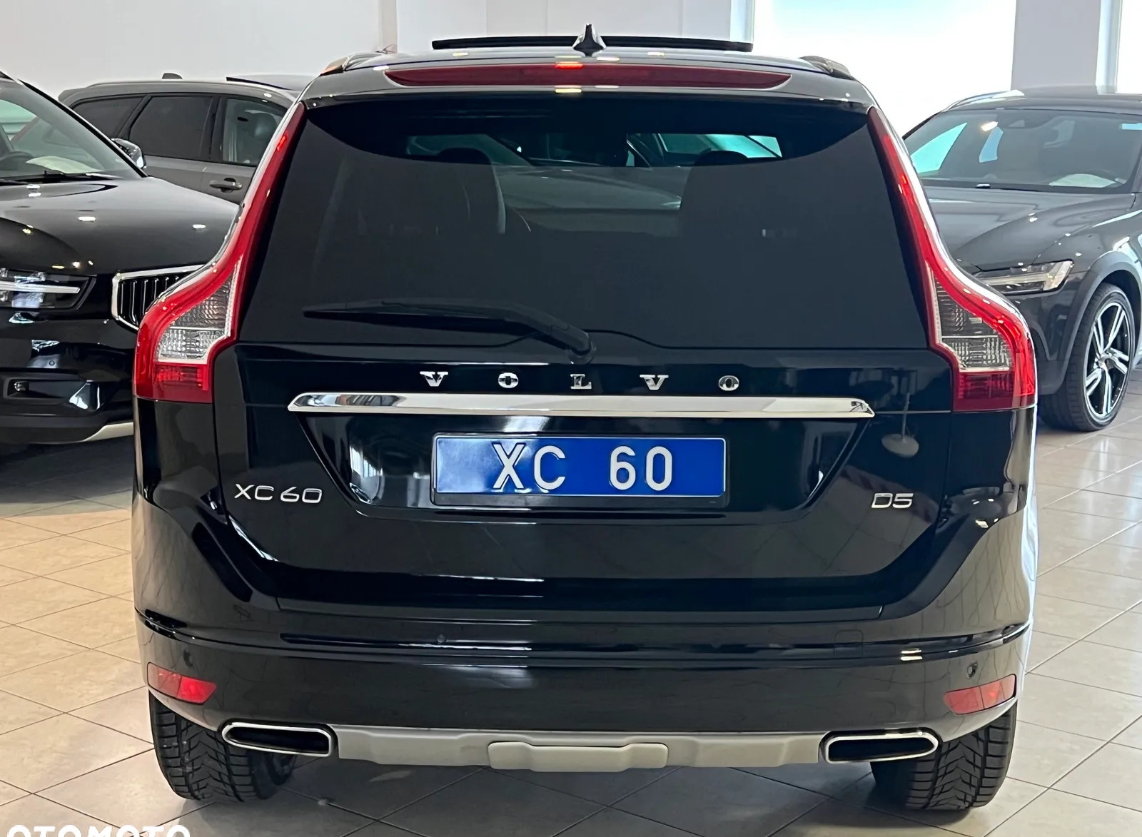 Volvo XC 60 cena 119900 przebieg: 162000, rok produkcji 2016 z Tuchów małe 497